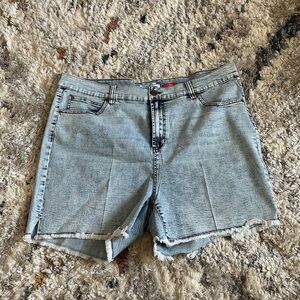 Celebrity Pink Stone Wash Blue Jean Shorts